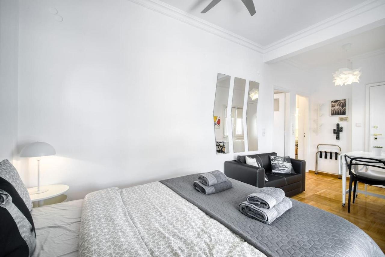 The Cactus Apartment With Large Sunny Balcony Aten Exteriör bild