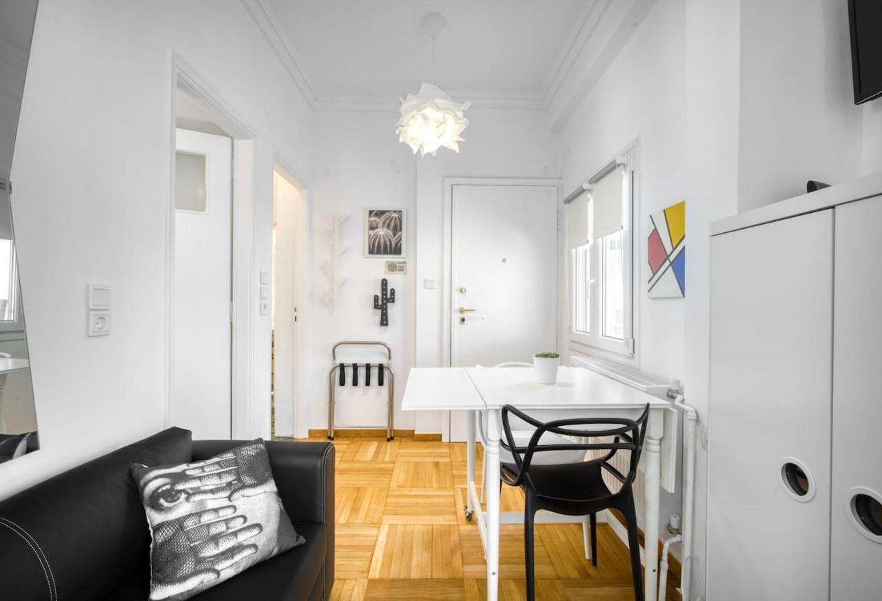 The Cactus Apartment With Large Sunny Balcony Aten Exteriör bild