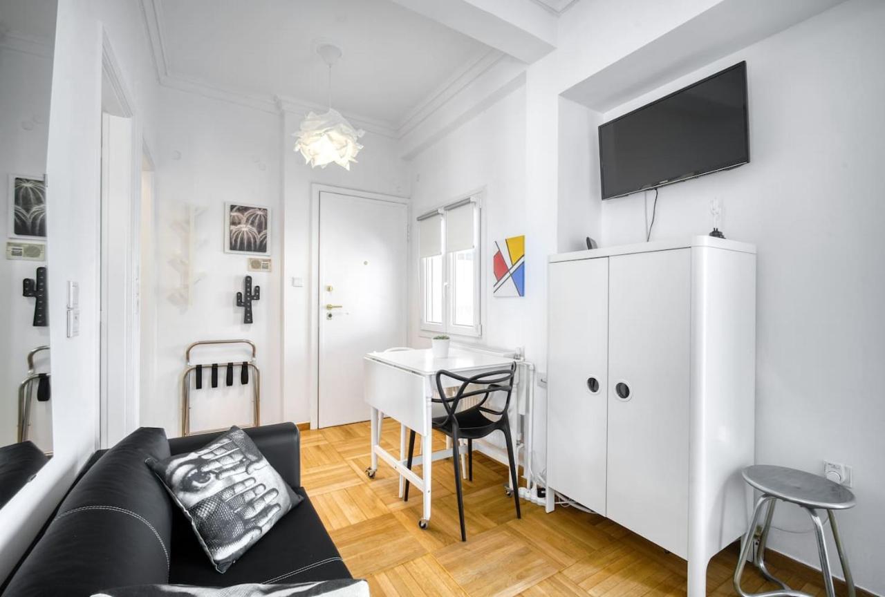 The Cactus Apartment With Large Sunny Balcony Aten Exteriör bild